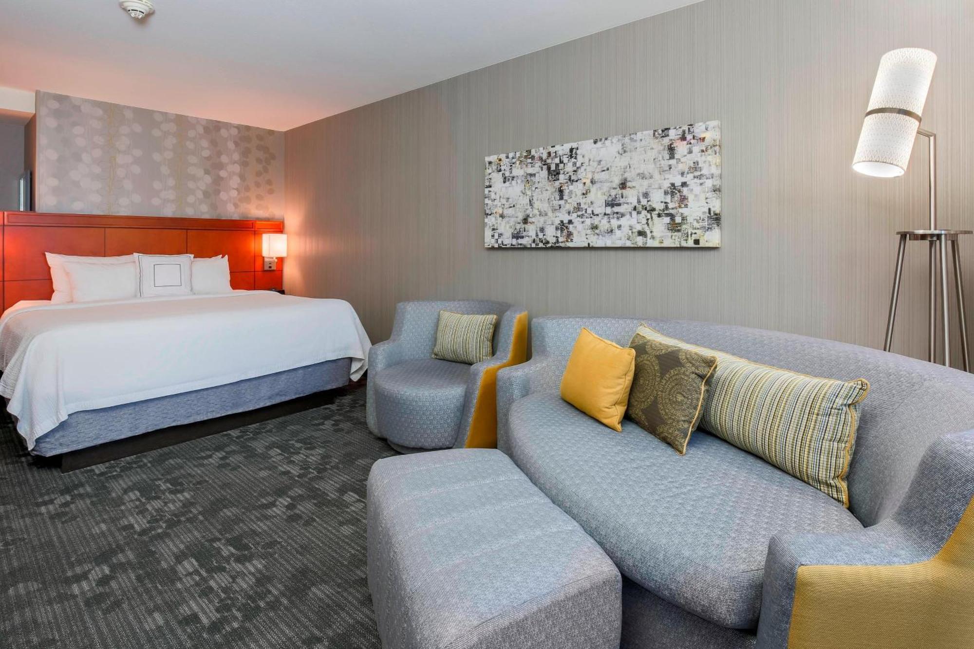 คอร์ตยาร์ด ซานดิเอโก แอร์พอร์ต/ลิเบอร์ตี สเตชั่น Hotel ภายนอก รูปภาพ